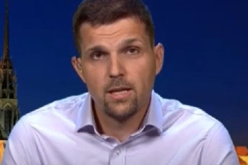 Státní kampaň měli převzít lobbisté. Paukner ukazuje na Hladíka