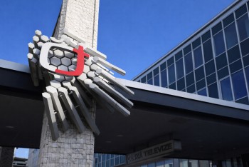 Kdo skutečně ovládá ČT a ČRo? Mýtus nezávislosti padá