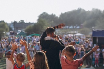 Bezpečné prostředí na hudebních festivalech není samozřejmost